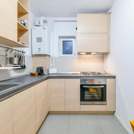 Cosy W Parking Apartament *
