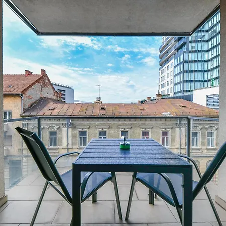 Cosy W Parking * Cluj-Napoca